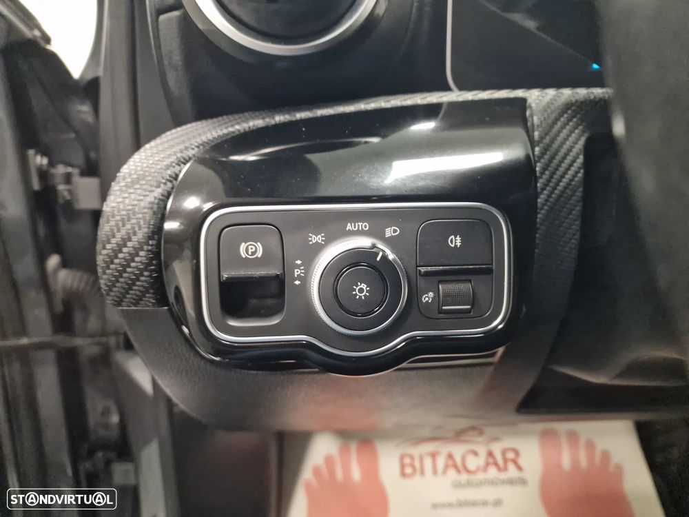Mercedes-Benz A 180 d Style Plus Aut. - 51