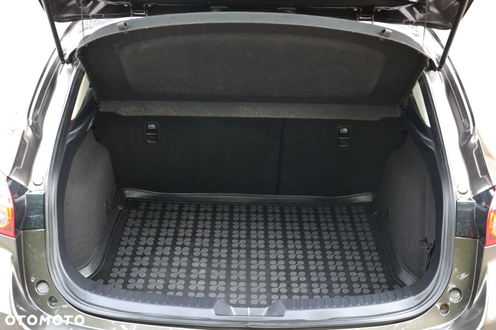 Mazda 3 SKYACTIV-G 120 Sports-Line - 35