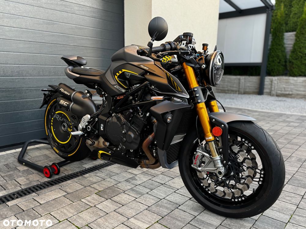 MV AGUSTA RUSH - 12