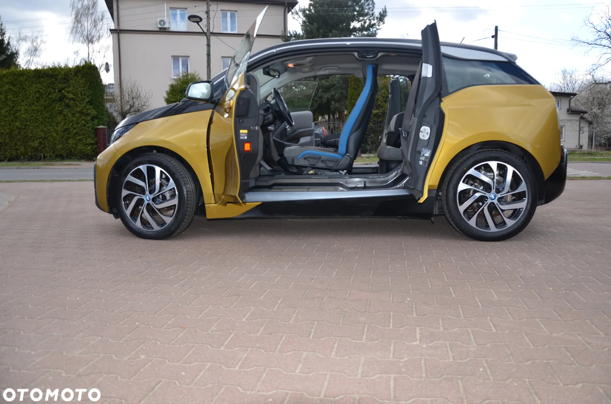 BMW i3 120 Ah - 12