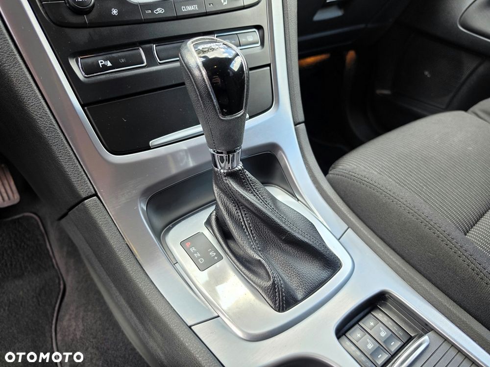 Ford Mondeo 2.0 TDCi Business Edition - 36