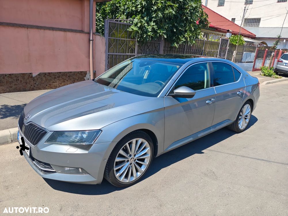 Skoda Superb 2.0 TDI DSG Active - 2