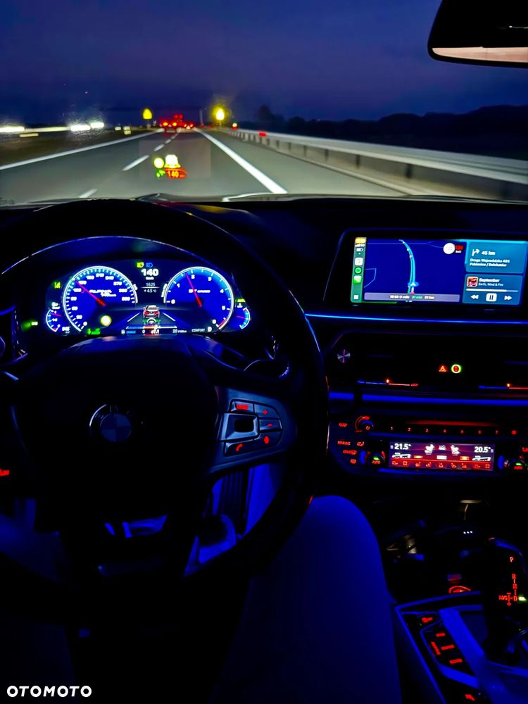 BMW Seria 7 740d xDrive - 13