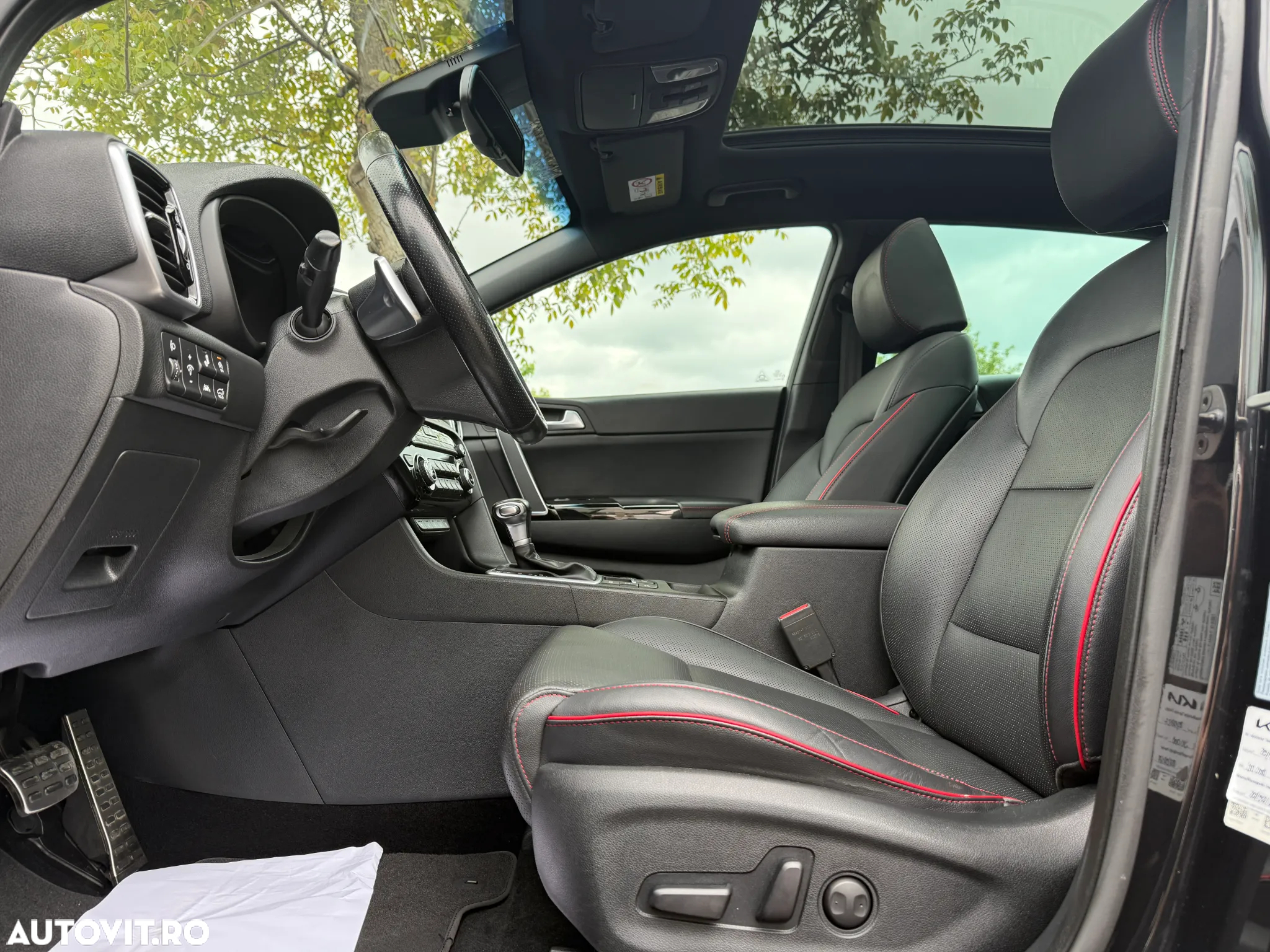 Kia Sportage 2.0 CRDI AWD Eco-Dynamics+ (48V M-H) Aut. GT LINE - 21