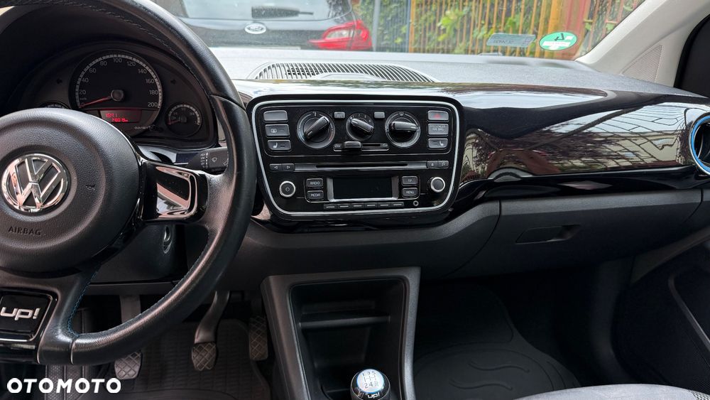 Volkswagen up! - 5