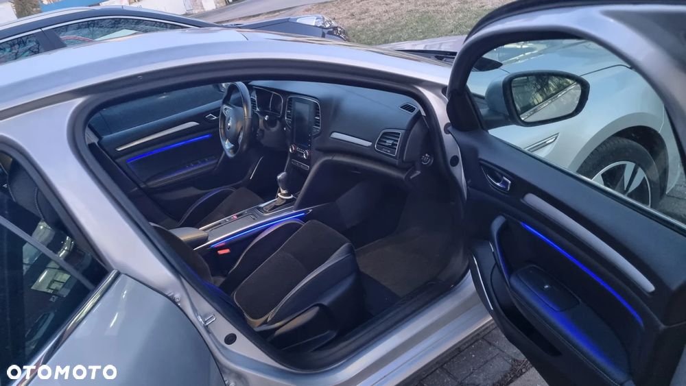 Renault Megane 1.5 Blue dCi Equilibre EDC - 10