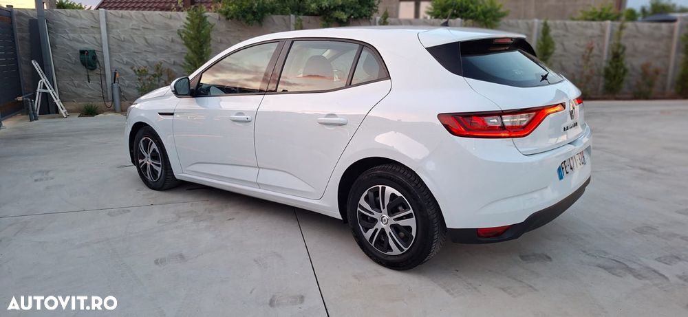 Renault Megane BLUE dCi 115 LIMITED - 3