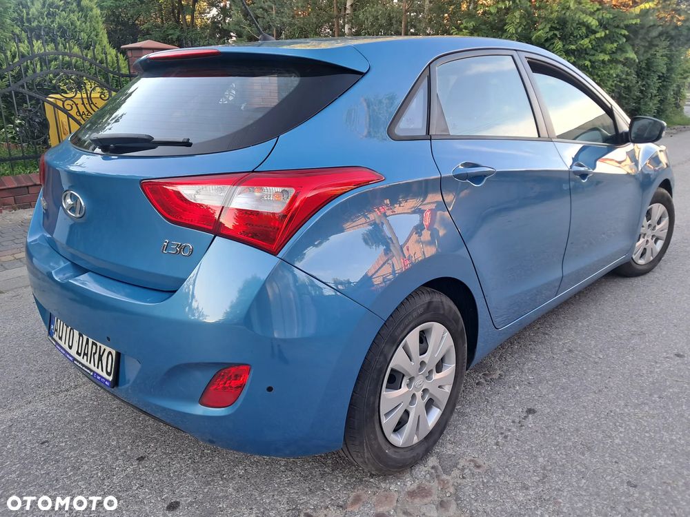 Hyundai i30 1.4 Advantage - 11