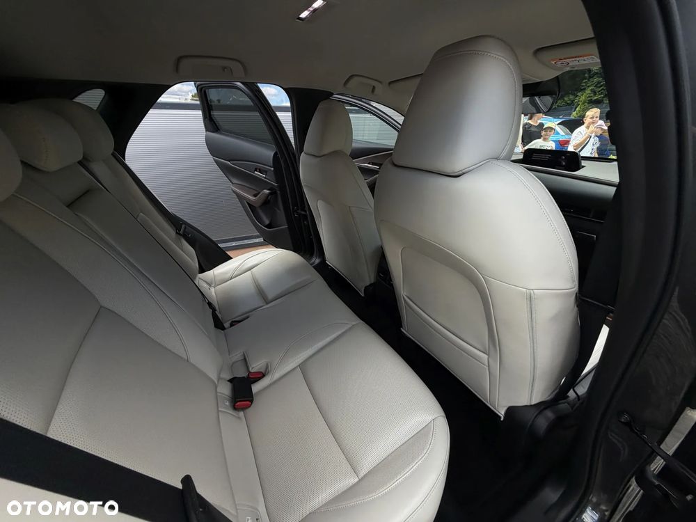 Mazda CX-30 SKYACTIV-X 2.0 M-Hybrid - 16
