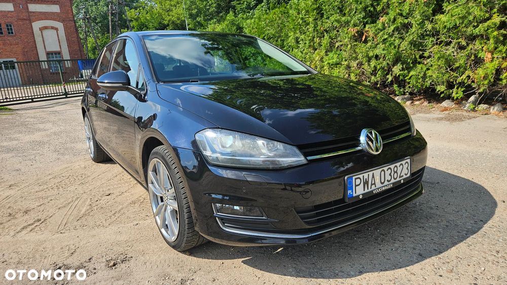 Volkswagen Golf 1.4 TSI BMT Highline - 1