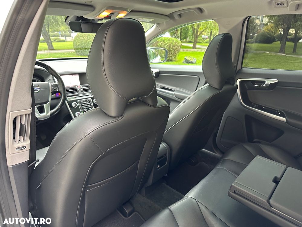 Volvo XC 60 - 35