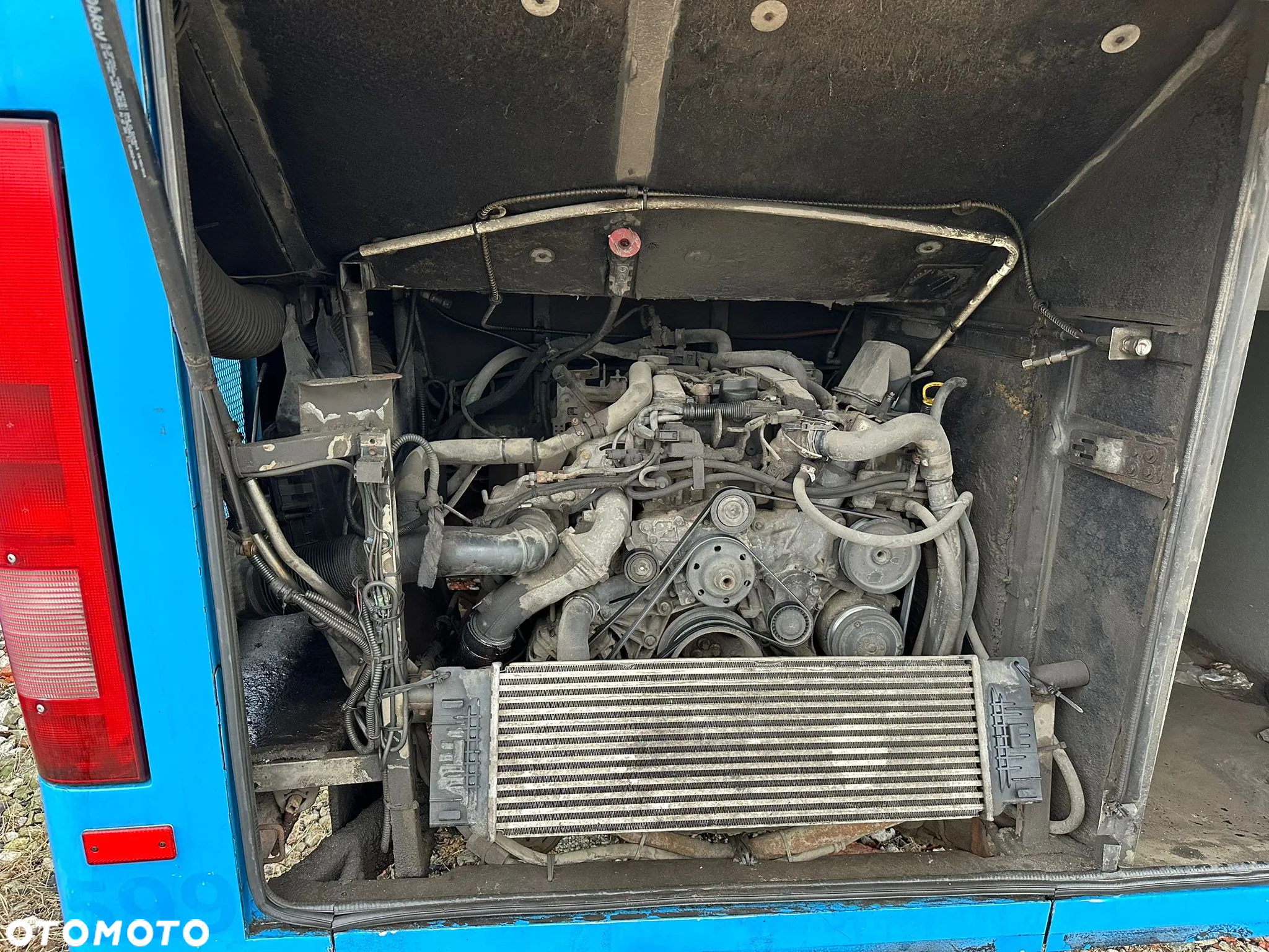 Mercedes-Benz Sprinter 516 - 19