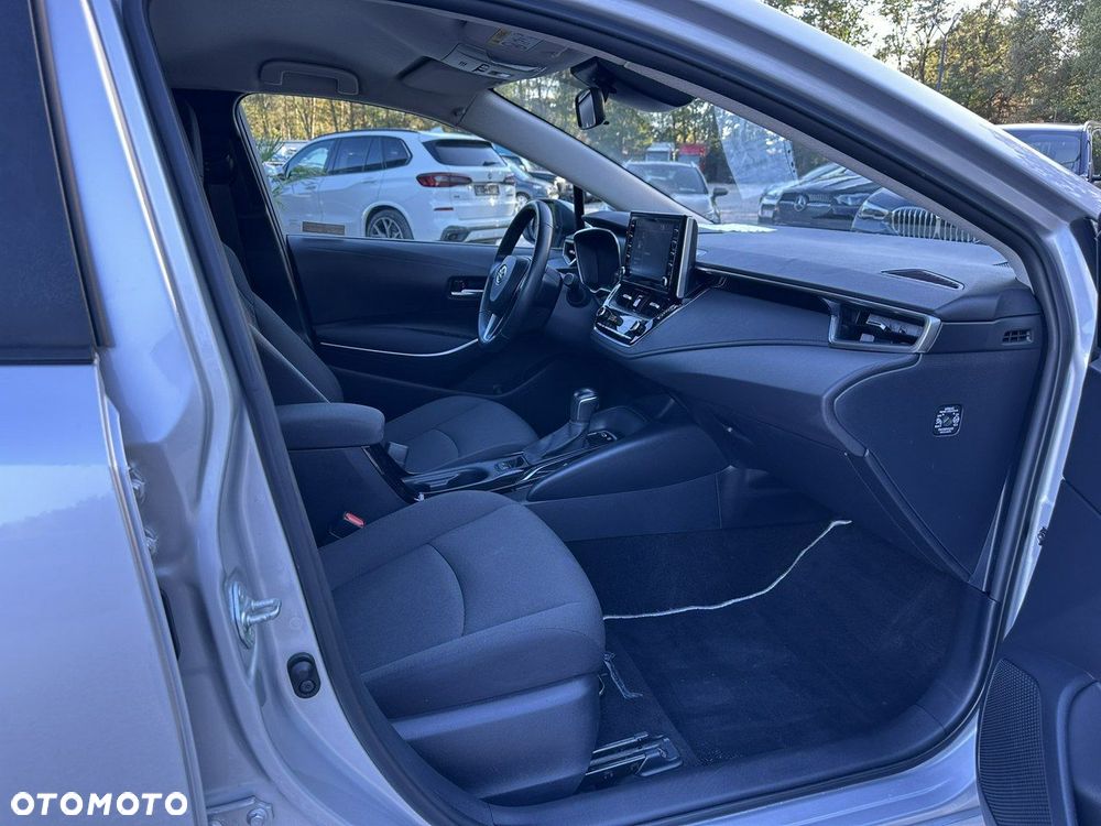 Toyota Corolla - 18