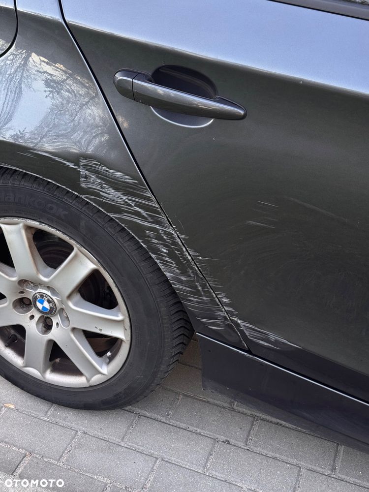 BMW Seria 1 118d DPF - 11