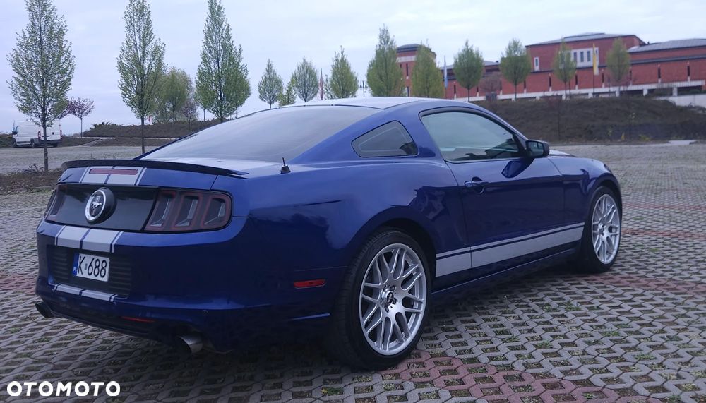 Ford Mustang 3.7 V6 - 6