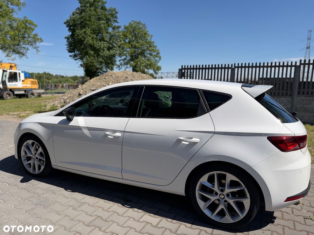 Seat Leon 2.0 TDI DPF Start&Stop DSG FR - 14