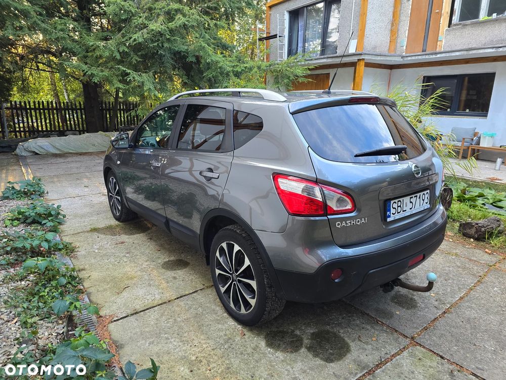 Nissan Qashqai 2.0 dCi 4x4 Tekna - 4