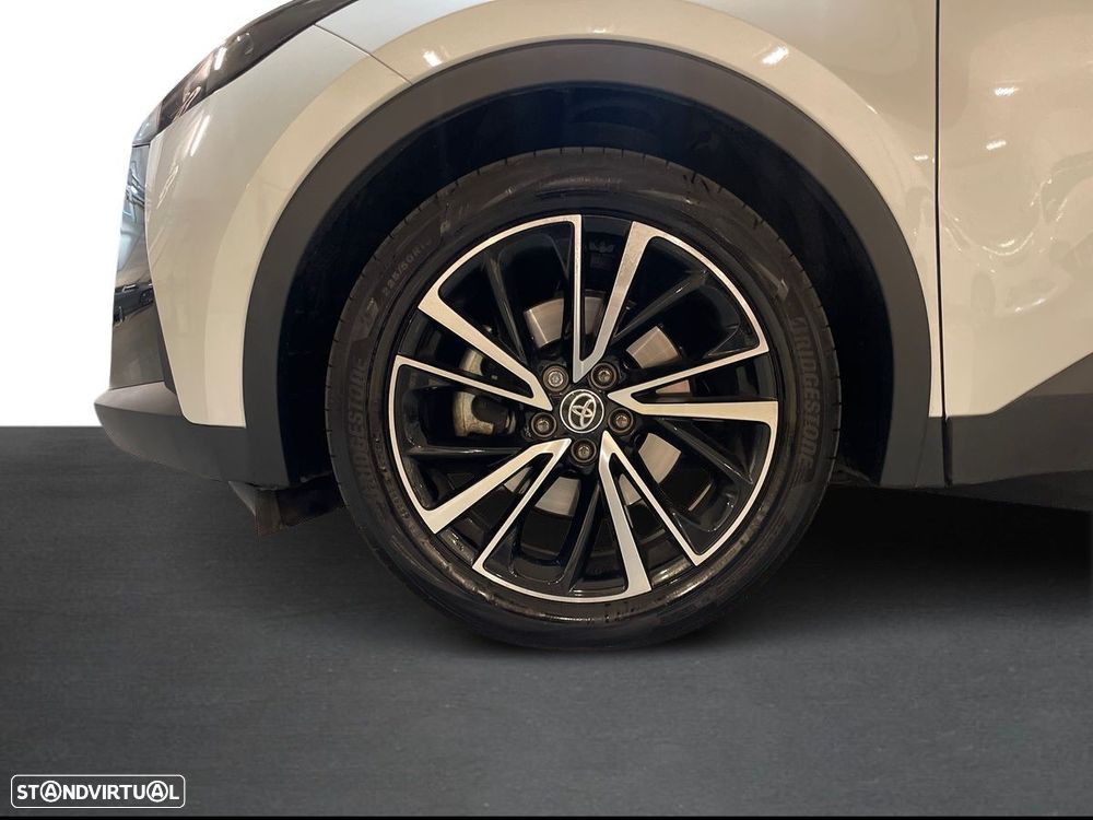 Toyota C-HR - 23