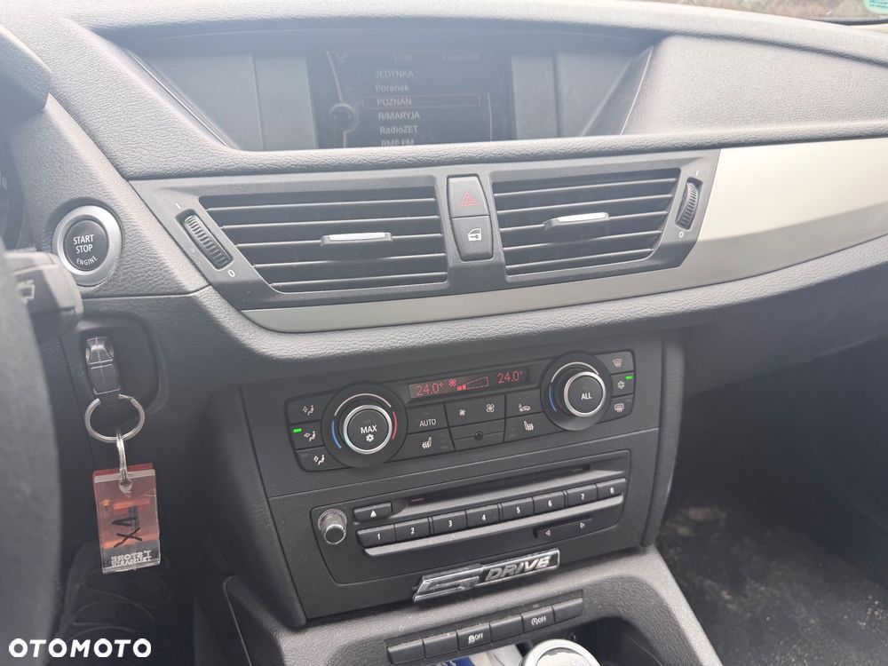 BMW X1 sDrive18d Sport Line - 8