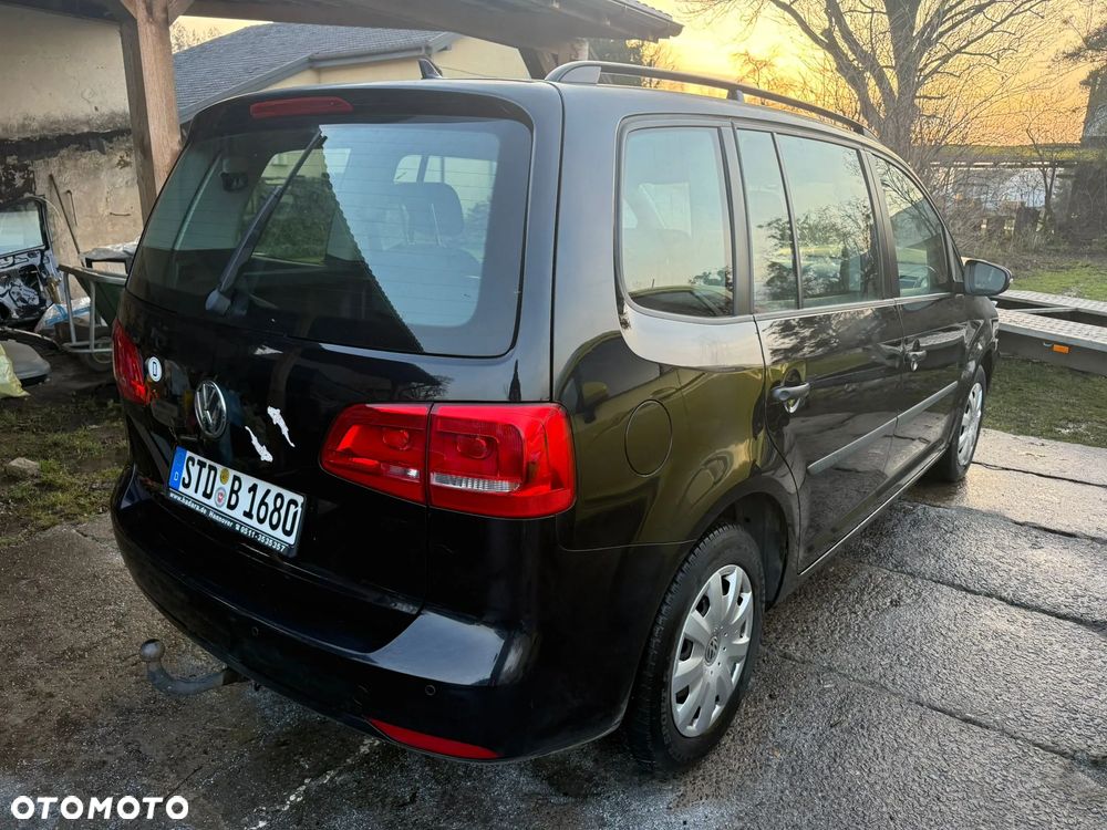 Volkswagen Touran 1.6 TDI DPF BlueMotion Technology Life - 4