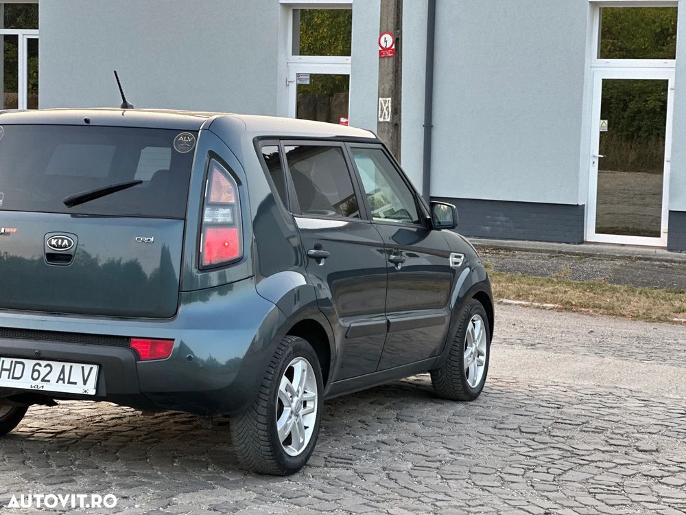 Kia Soul 1.6 CRDi Dream Team Edition - 5