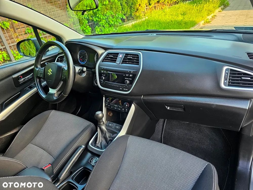 Suzuki SX4 S-Cross - 22