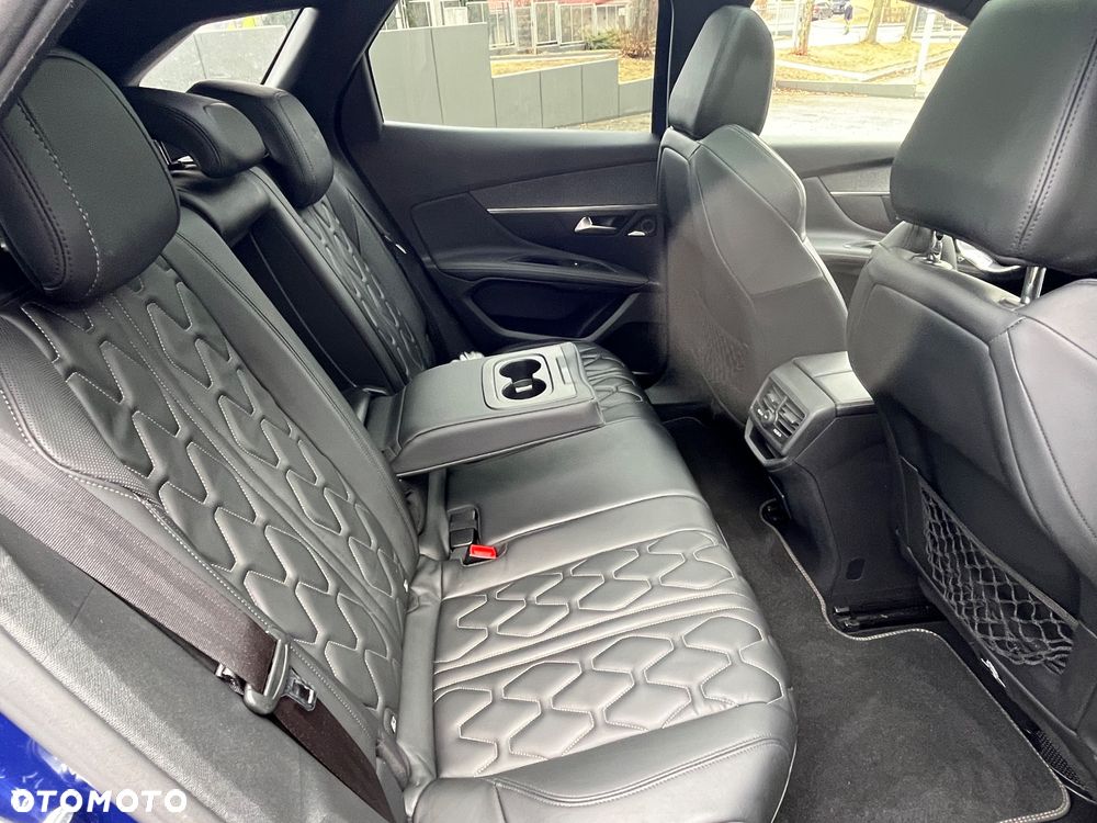 Peugeot 3008 - 17