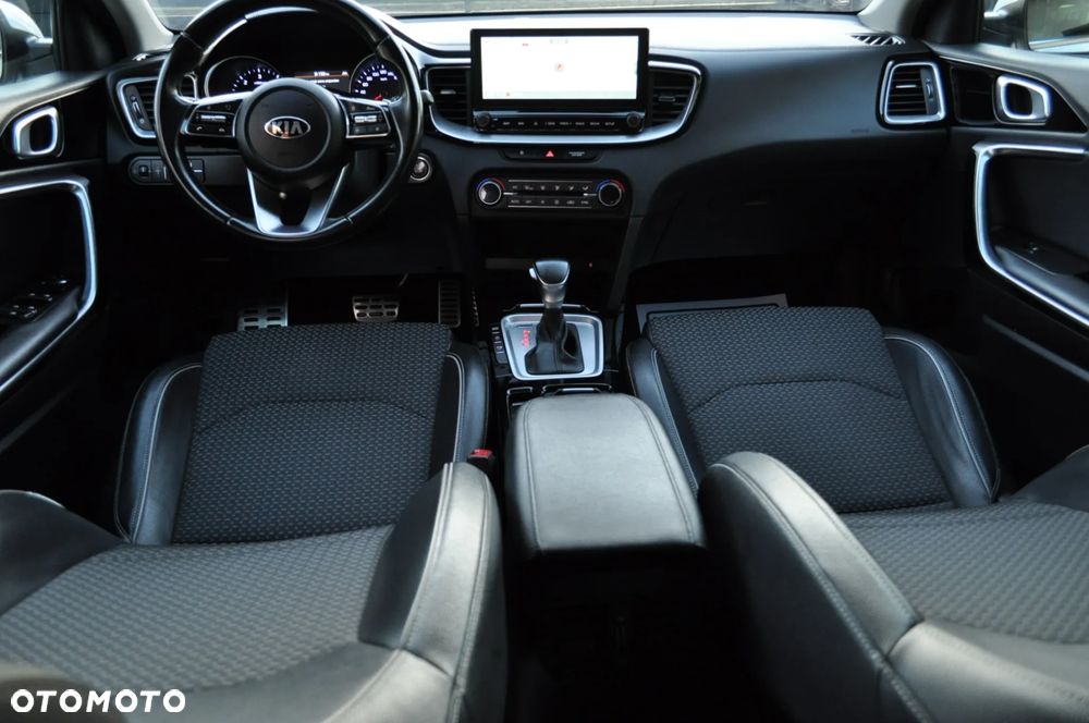 Kia XCeed 1.6 CRDi DCT7 PLATINUM EDITION - 31