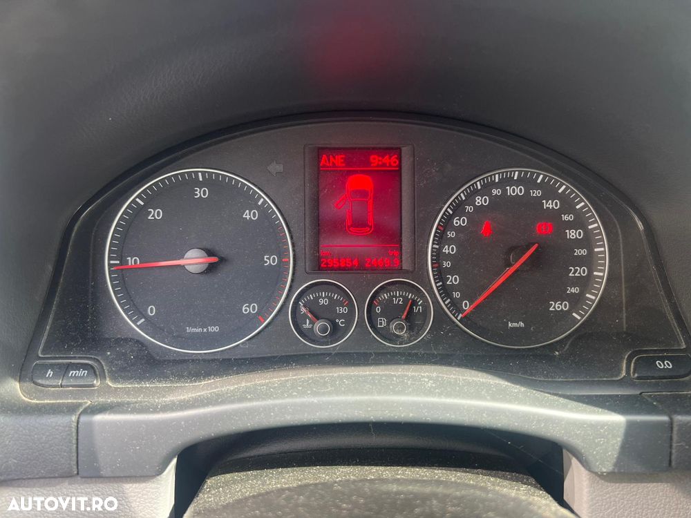 Volkswagen Golf Plus 1.9 TDI Comfortline - 14