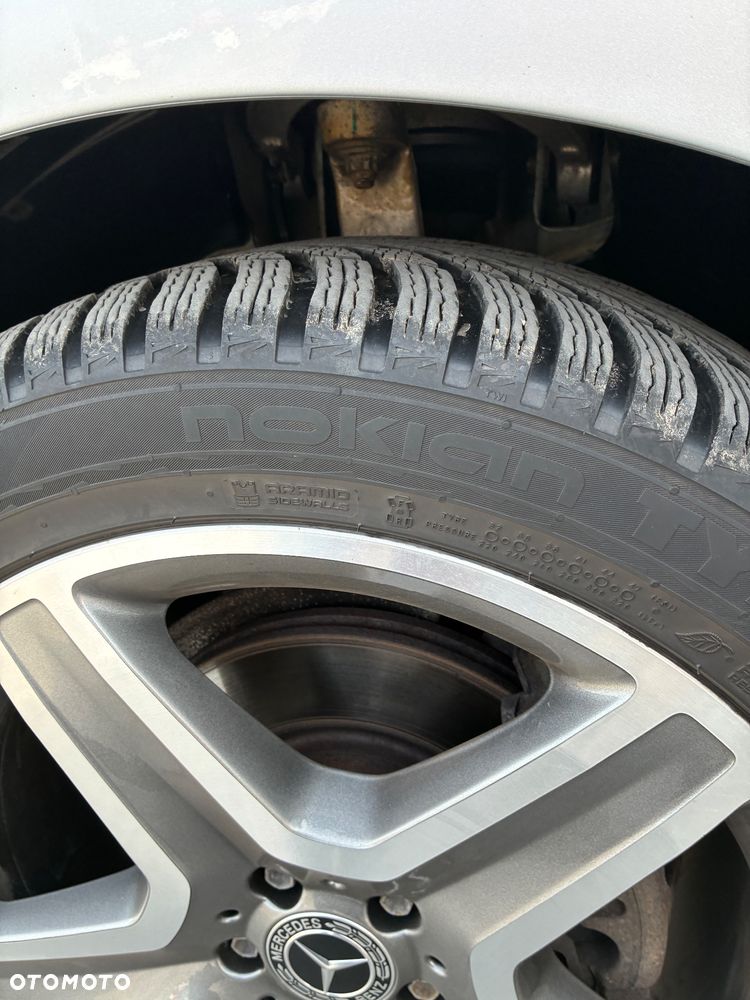 Mercedes-Benz GLE - 26