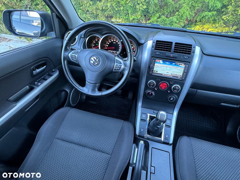 Suzuki Grand Vitara 1.9 DDiS Premium - 20