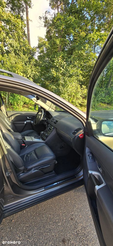 Volvo XC 90 D5 AWD Executive - 19