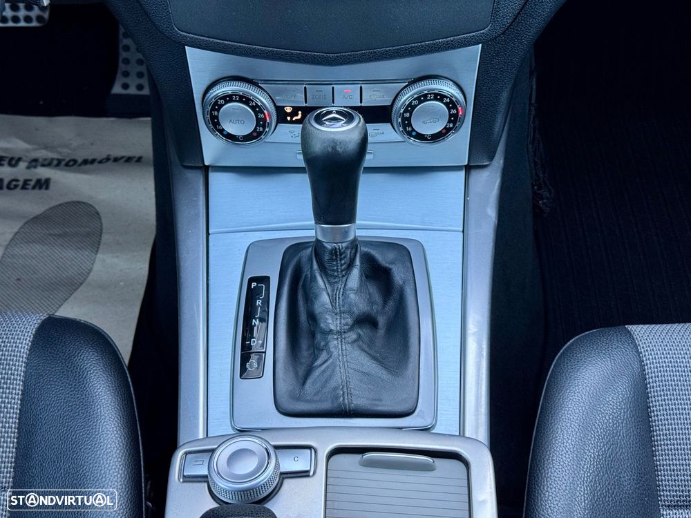 Mercedes-Benz C 220 Station CDI DPF Auto BlueEFFICIENCY Avantgarde - 12