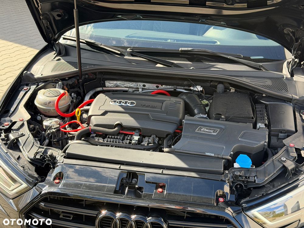 Audi S3 Limousine S tronic - 11