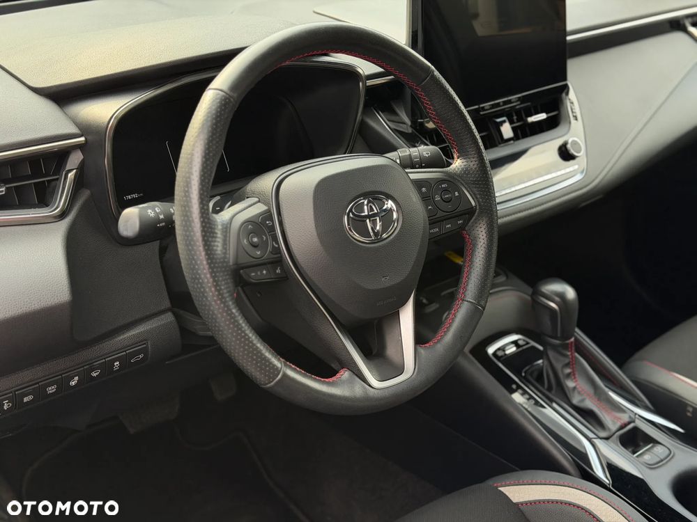 Toyota Corolla 2.0 Hybrid GR Sport - 11