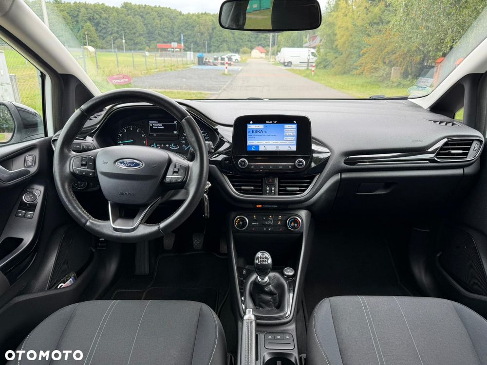 Ford Fiesta - 2