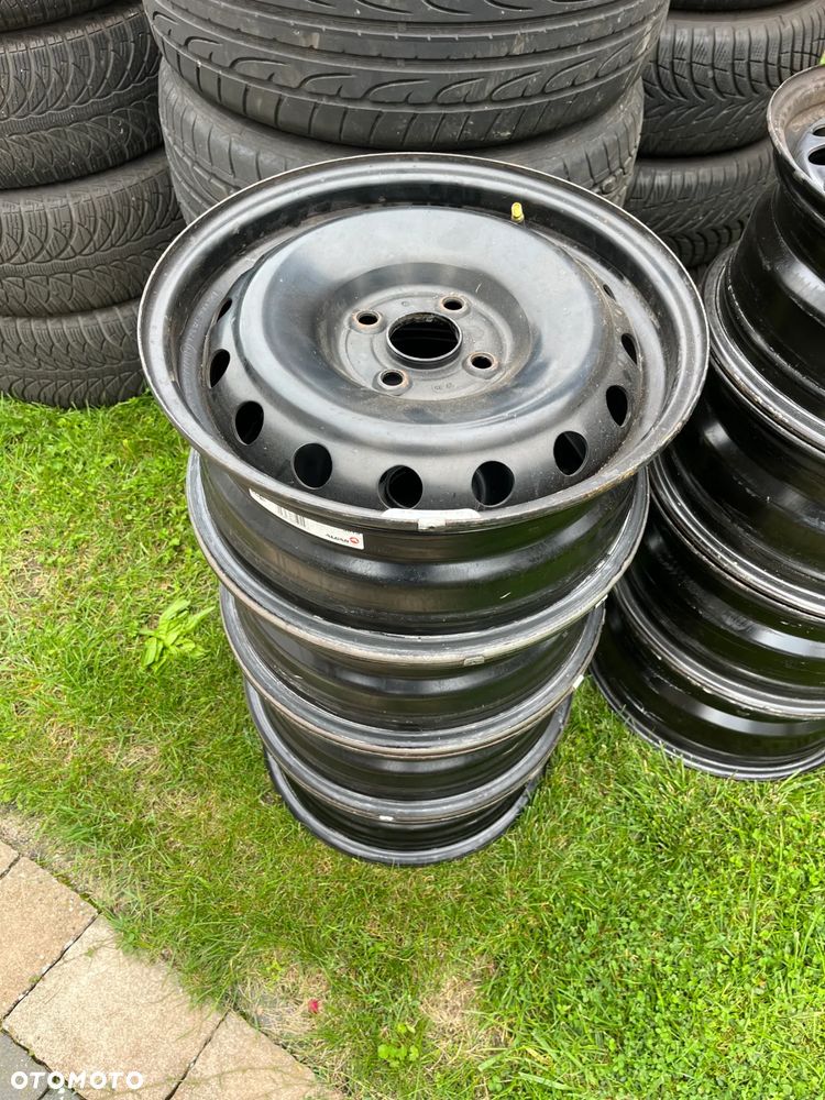 Hyundai i20 felgi stalowe 15 6J 4x100 ET47 - 1