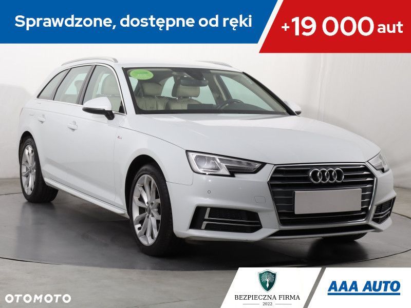 Audi A4 - 1