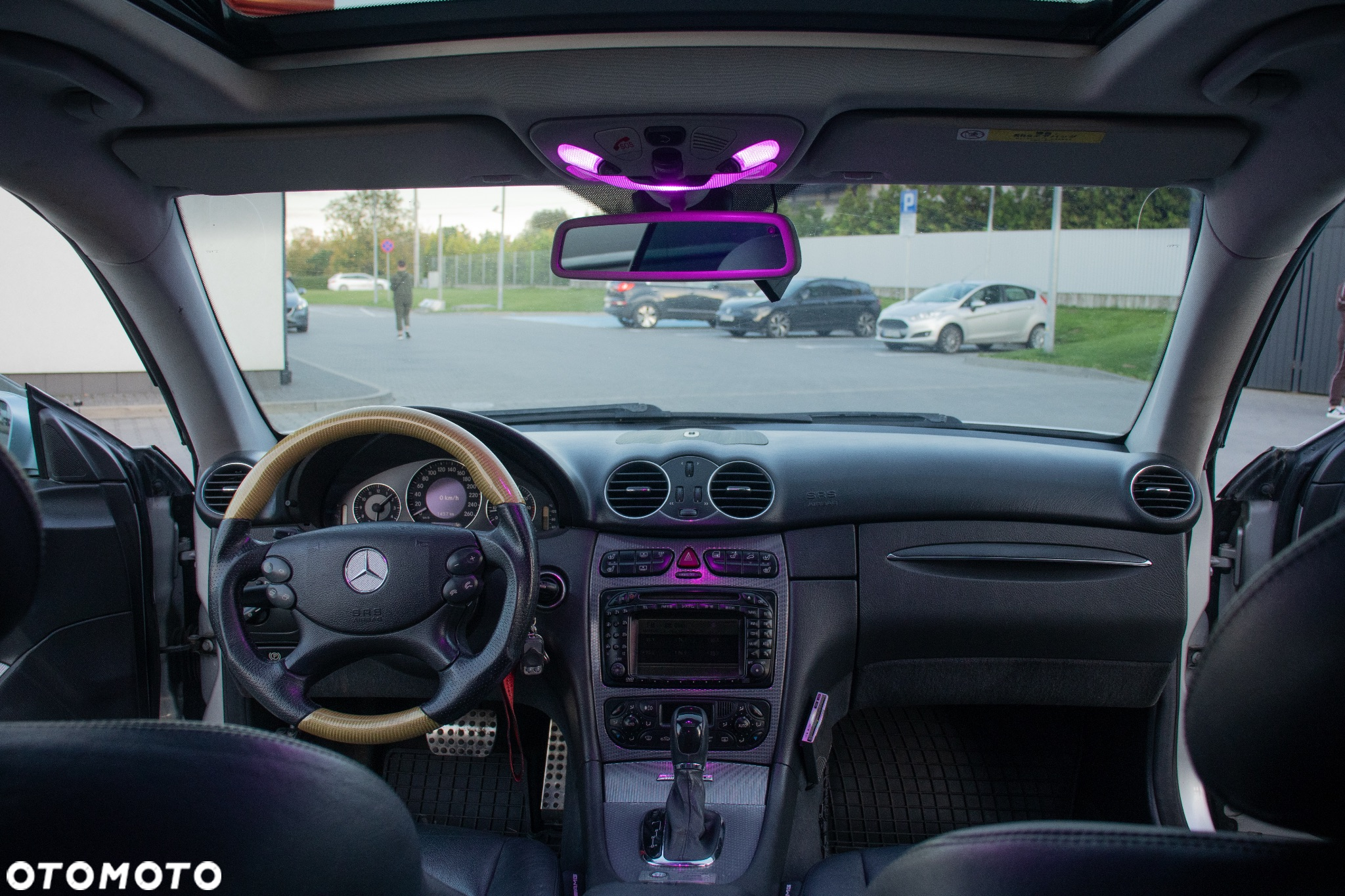 Mercedes-Benz CLK 320 - 12