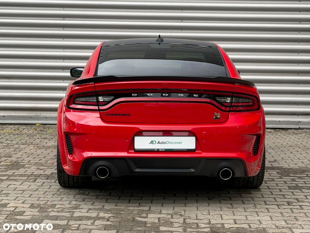 Dodge Charger 6.4 Scat Pack Widebody - 4