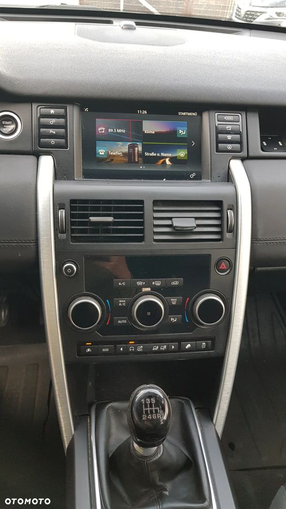 Land Rover Discovery Sport TD4 HSE Luxury - 10