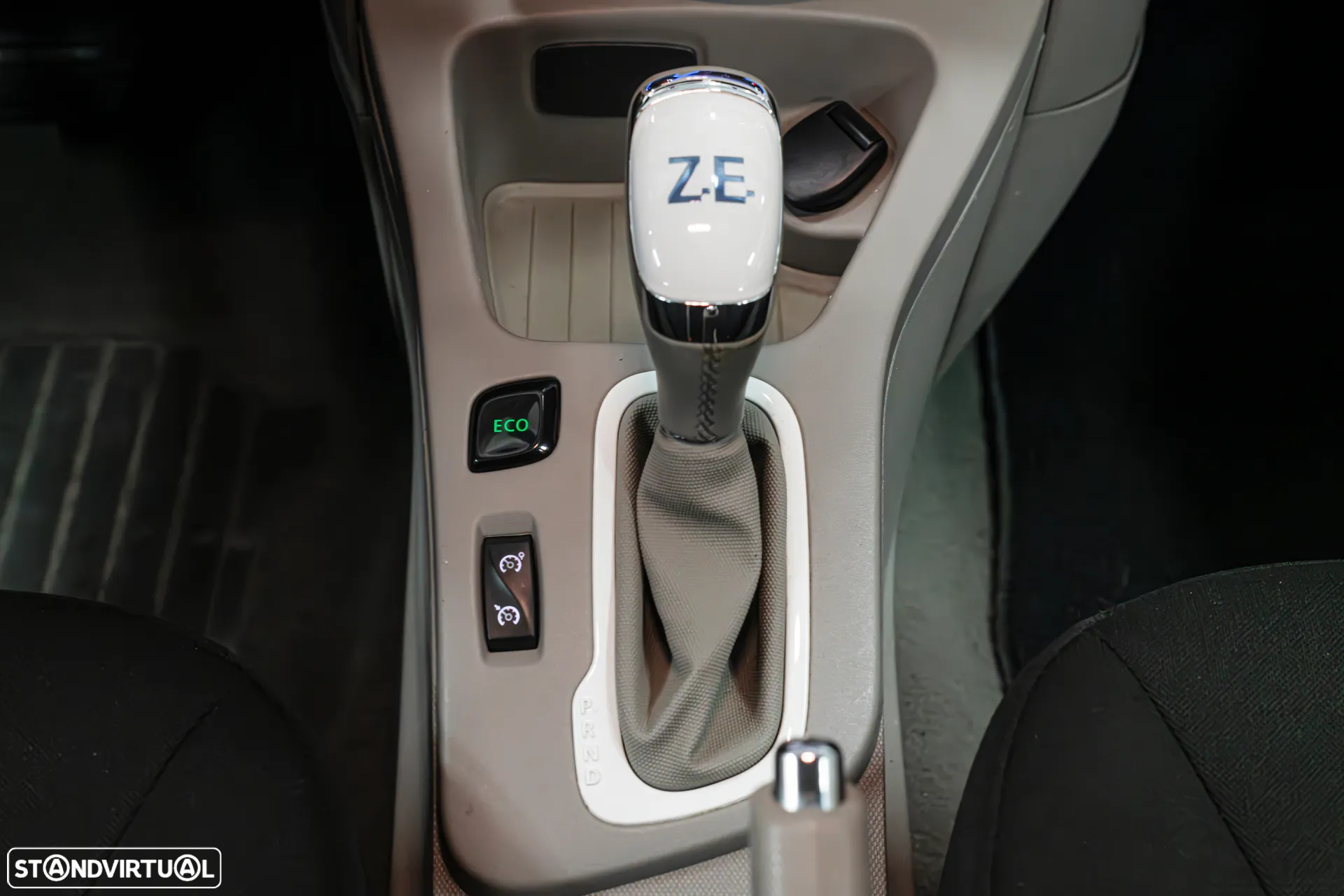Renault Zoe (c/ Bateria) Life - 14