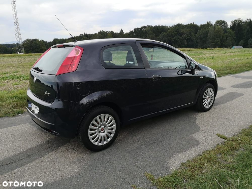 Fiat Punto 1.2 8V - 6