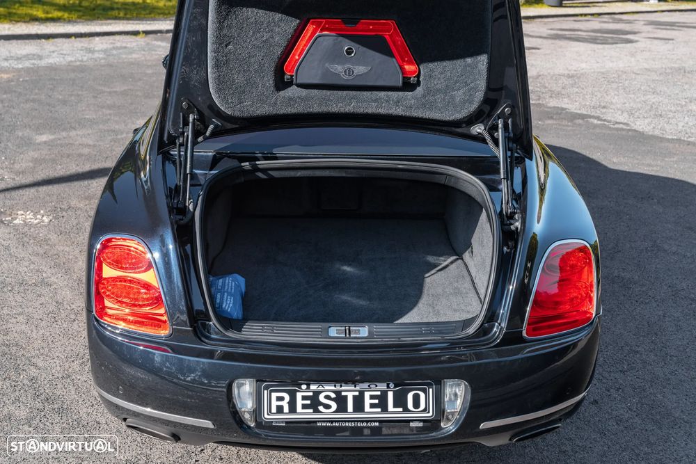 Bentley Continental Flying Spur Standard - 26