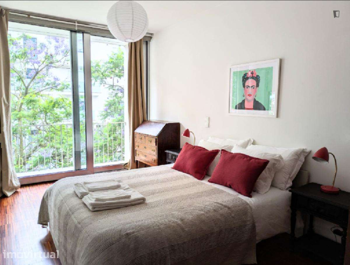 Apartamento com 2 quartos - localizado em Lordelo do Ouro Porto - Grande imagem: 3/7