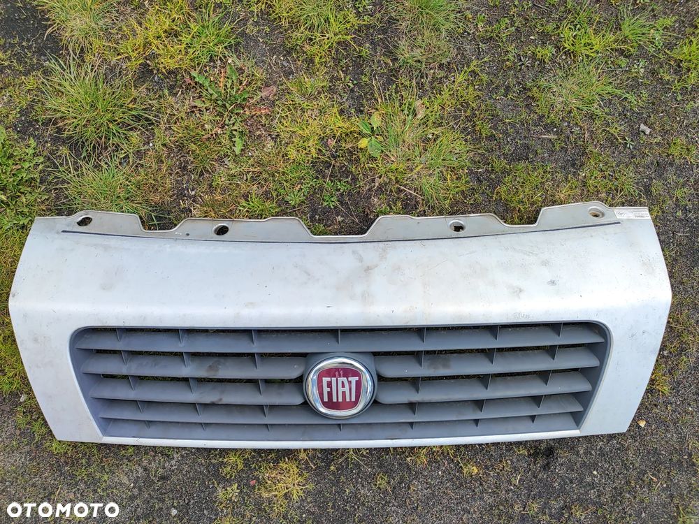 Gril atrapa przód znaczek FIAT do Fiat ducato III 06-14r - 2