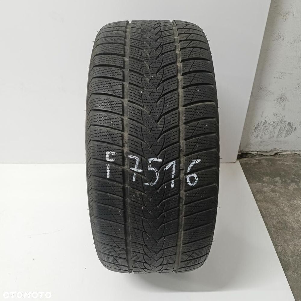 Opona 245/40/18 Minerva Frostrack UHP (F7516)