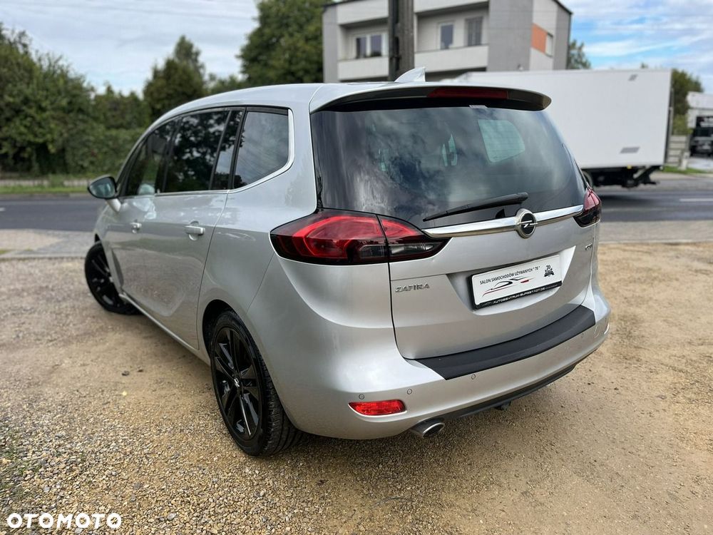 Opel Zafira - 4