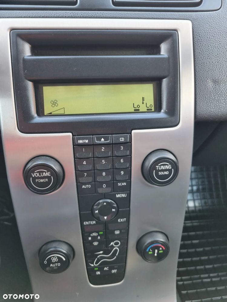 Volvo V50 1.8 Momentum - 18