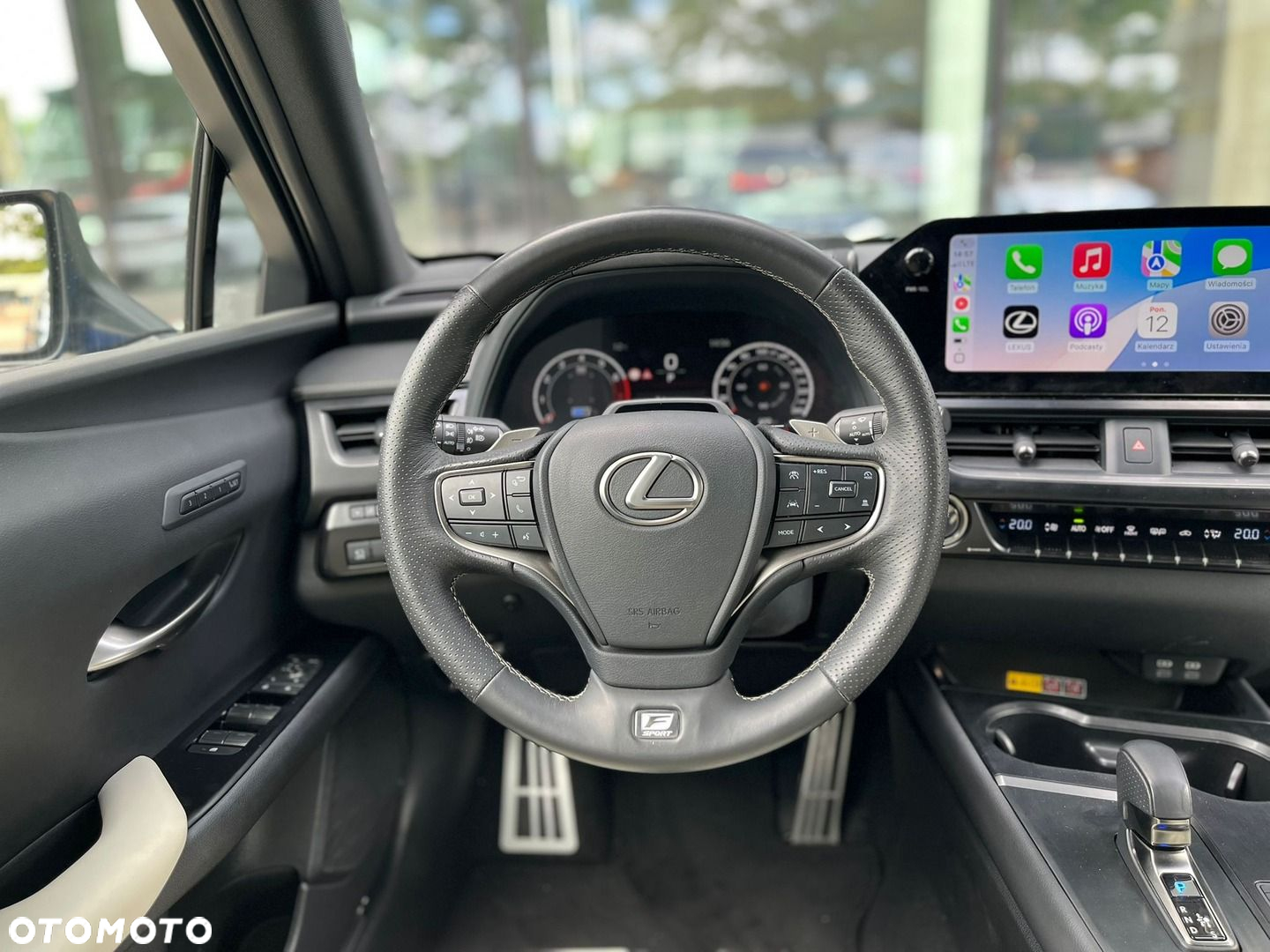 Lexus UX - 9